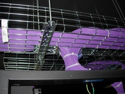 淄博龍奧電纜橋架批發(fā)供應(yīng)梯式電纜橋架,鍍鋅電纜橋架,電纜橋架生產(chǎn)廠家,電纜橋架